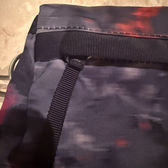 Lululemon | Party Om Crossbody Bag | Simple Blooms Regal Plum Multi/Naval Blue - Picture 3 of 16